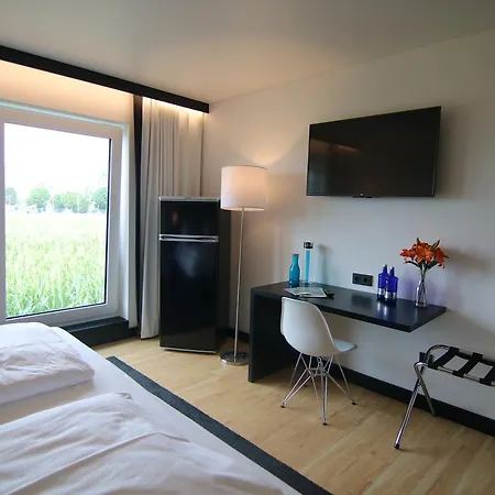 Hotel Lh By Wmm *