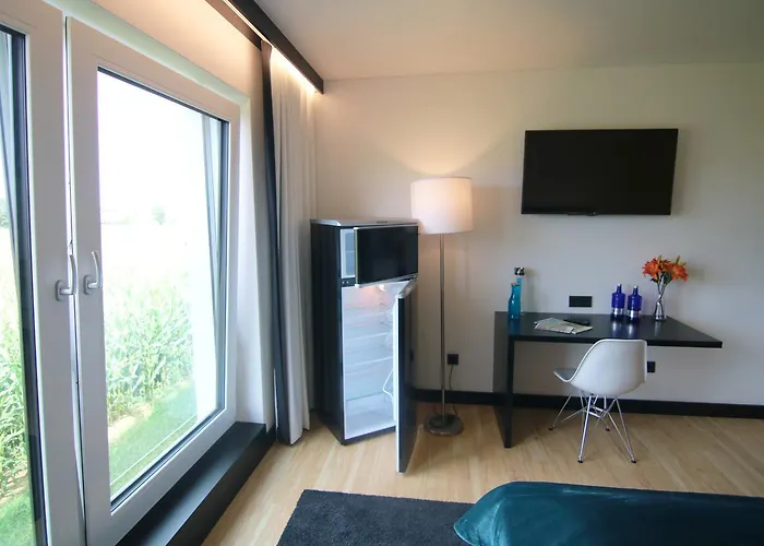 מלון Lh By Wmm *